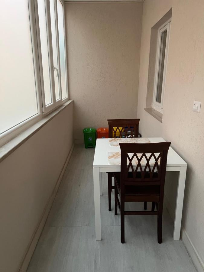 Apartment Deus *